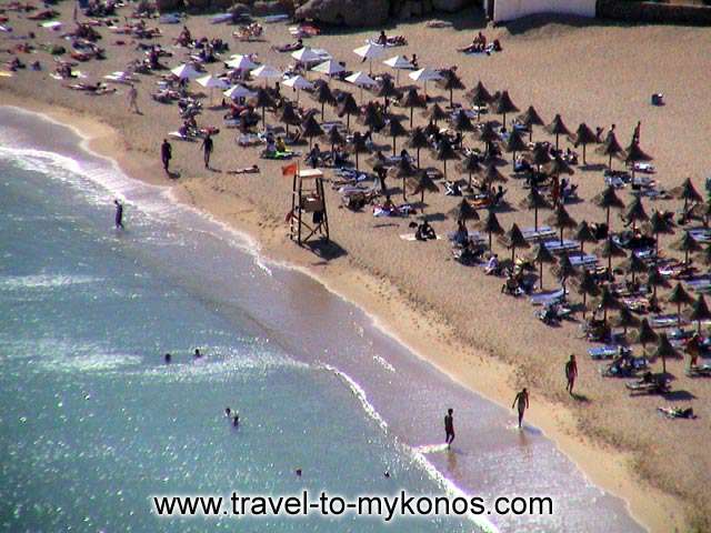 SUPER PARADISE BEACH - Super Paradise is one of the most cosmopolitan beaches of Mykonos.