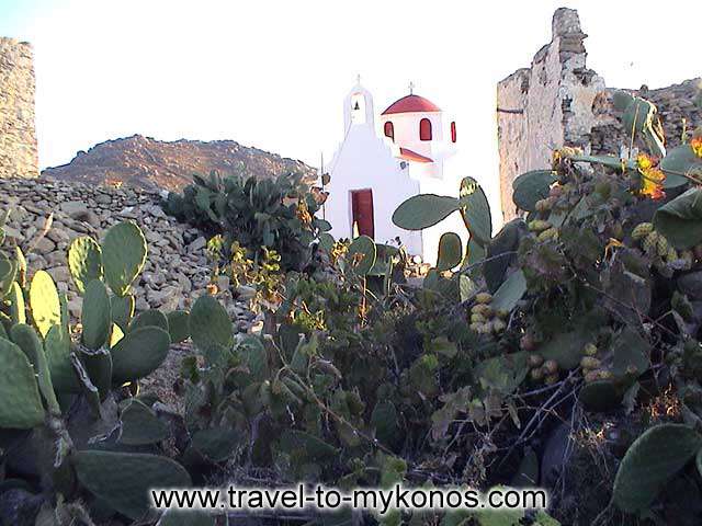 PALEOKASTRO - The traditional architecture of Cyclades characterized the monastery.