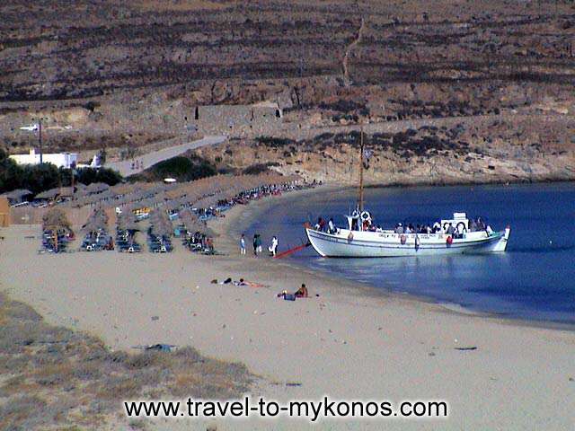 KALO LIVADI BEACH - Near to the village of Ano Mera is found the beach oh Kalo Livadi with the clean waters.