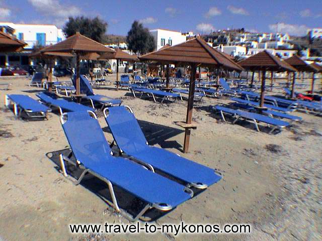 ORNOS BEACH - Ornos beach is found in distance 2 km away from Chora and is an organished beach.