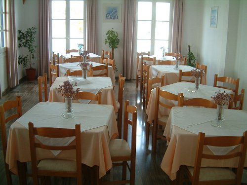 The breakfast area CLICK TO ENLARGE