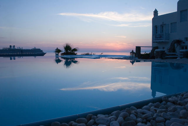 APANEMA RESORT HOTEL IN  Tagou - Mykonos Town